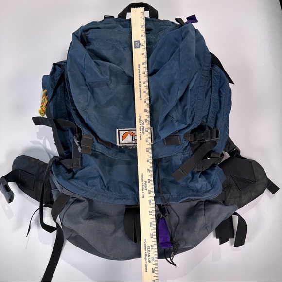 Lowe Alpine Unisex Vintage Internal Frame Backpack R - Picture 10 of 13